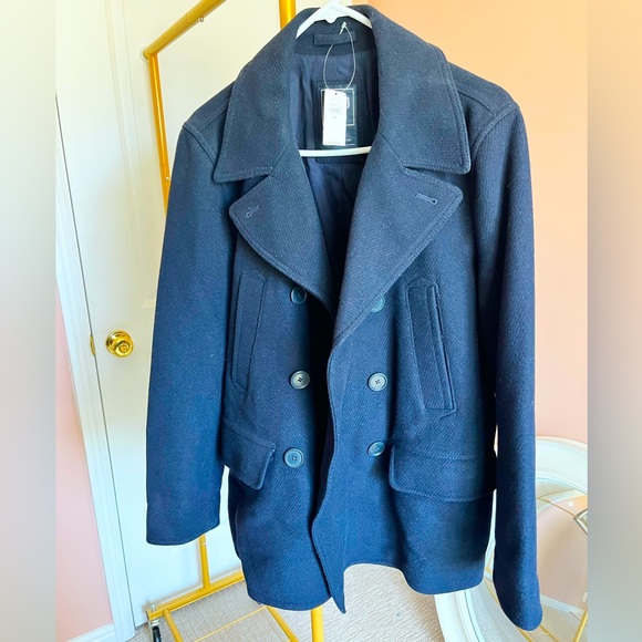 Cool and Classic Navy Wool Peacoat by Gap - Recycled Italian Wool NWT XS - Picture 2 of 9